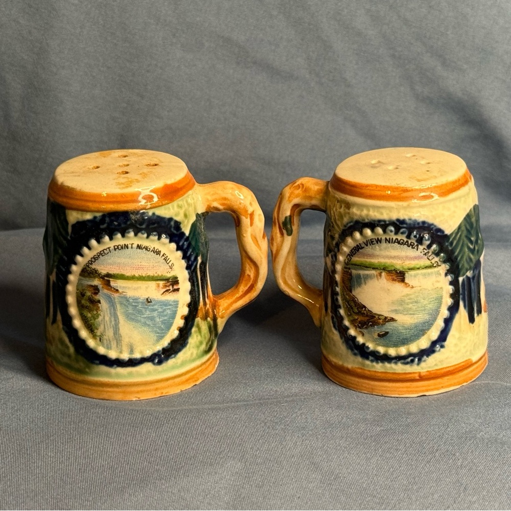 Vintage Niagara Falls Elk Stein Salt and Pepper Shakers Pre-Owned